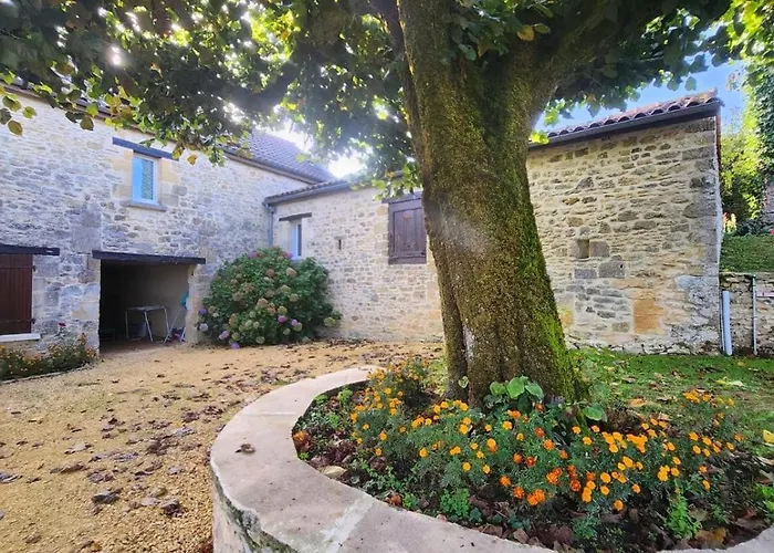 Lou Cantou Semesterbostad